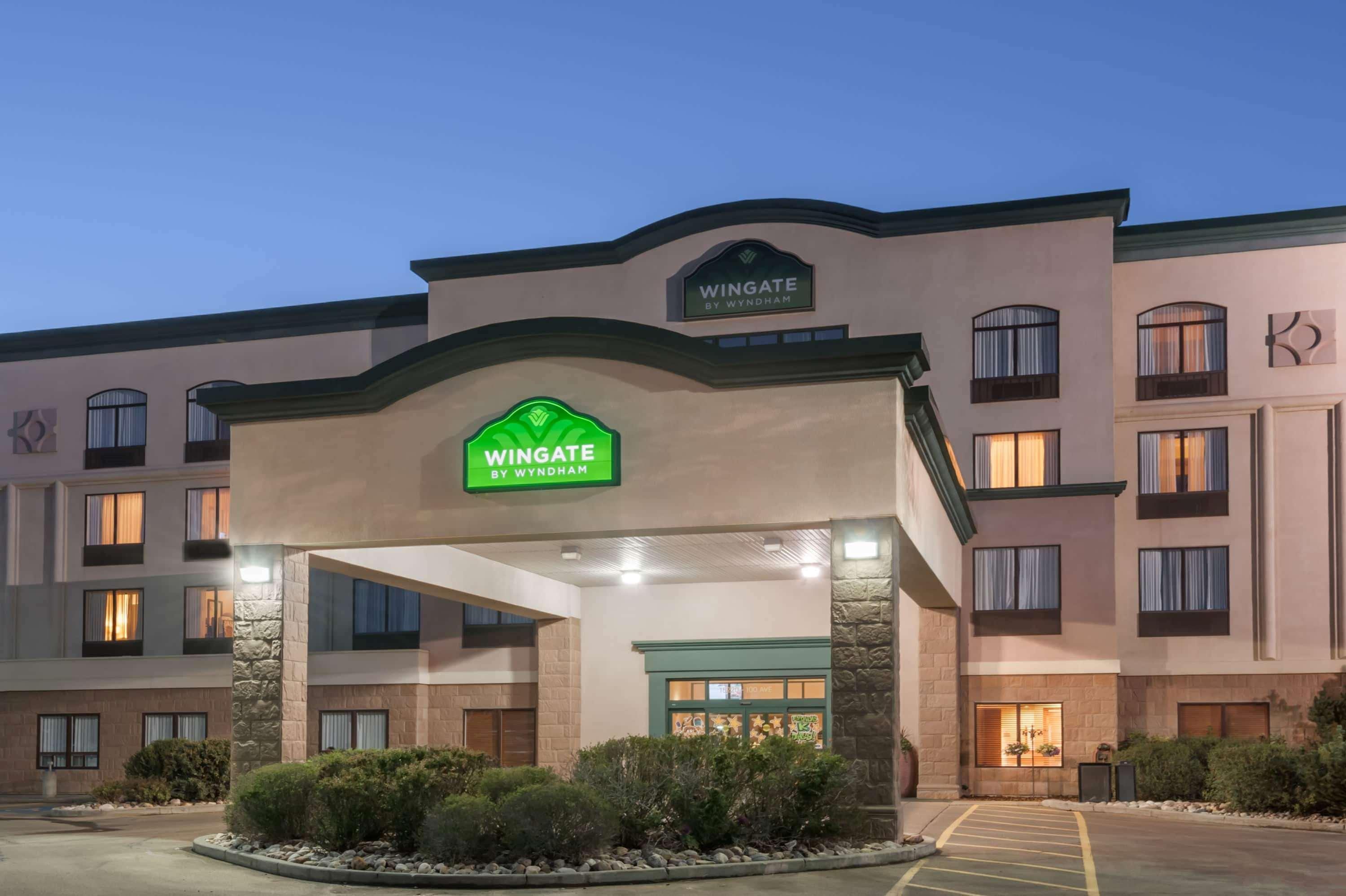 Wingate By Wyndham - Edmonton West Ξενοδοχείο Εξωτερικό φωτογραφία